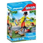 Playmobil City Life Διασώστης Και Παιδάκι για 4-10 ετών