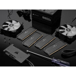 Corsair Dominator Platinum RGB DDR5 64GB RAM με 4x16GB Modules και Ταχύτητα 6200 για Desktop Κωδικός CMT64GX5M4B6200C32