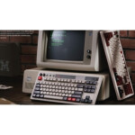 8Bitdo Retro Fami Edition Ασύρματο Gaming Μηχανικό Πληκτρολόγιο με Custom διακόπτες Αγγλικό US